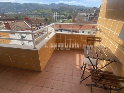 Piso en venta en Kabiezes, con 3 dormitorios, 2 baños, plaza de garaje, trastero y terraza
