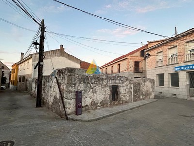 Parcela urbana en venta en Chapinería, Casco Urbano