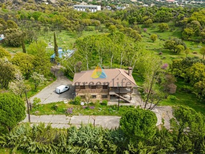 Finca rústica en venta en Colmenar Del Arroyo, con 4 dormitorios, 2 baños, 4 plazas de garaje, trastero, balcón, terraza y terreno