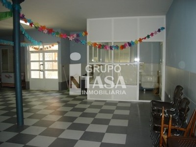 Casa en venta en Zamora, Coreses, con 3 dormitorios, 2 baños, trastero y terraza