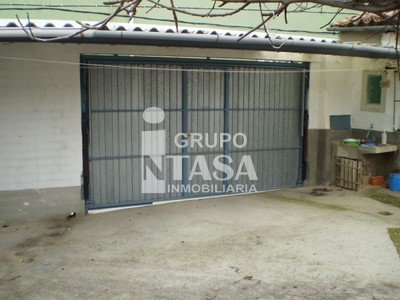 Casa en venta en Zamora, Zona Carrefour, con 4 dormitorios, baño y trastero