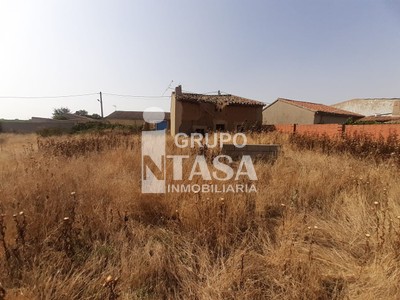 Casa en venta en Madridanos, Zona Centro, con terreno