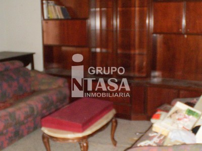 Casa en venta en Zamora, Morales Del Vino, con baño y plaza de garaje