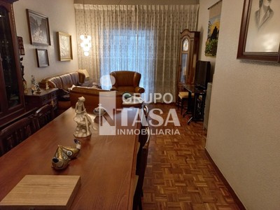 Casa en venta en Zamora, con 8 dormitorios y 4 baños