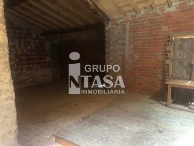 Casa en venta en Zamora, Pueblos Del Alrededor, con 4 dormitorios, baño y terreno