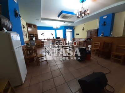 Locales en venta en Zamora, con 3 baños