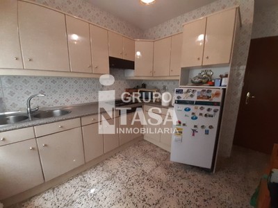 Casa en venta en Zamora, con 3 dormitorios y baño