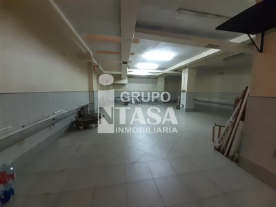 Locales en alquiler en Zamora, Zona Centro, con 3 aseos