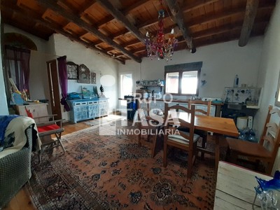 Finca en venta en Coreses, con 3 dormitorios, 2 baños y plaza de garaje