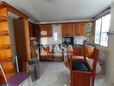Piso en venta en Zamora, Candelaria, con 4 dormitorios y 2 baños