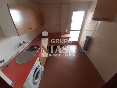 Piso en venta en Zamora, Zona Centro, con 3 dormitorios y baño