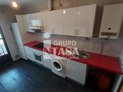 Casa en venta en Bermillo De Sayago, con 3 dormitorios, 2 baños y balcón