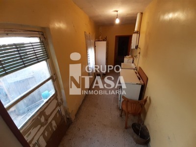 Casa en venta en Villanuble, Zona Centro, con 3 dormitorios y baño