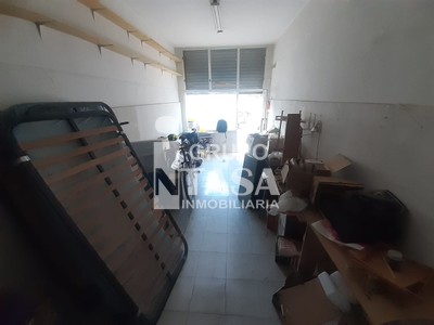 Locales en venta en Zamora, La Feria, con aseo