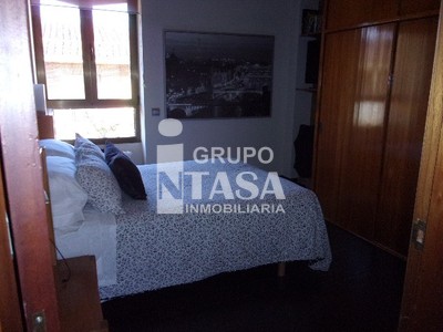 Piso en venta en Zamora, Zona Centro, con 3 dormitorios, 2 baños y aseo