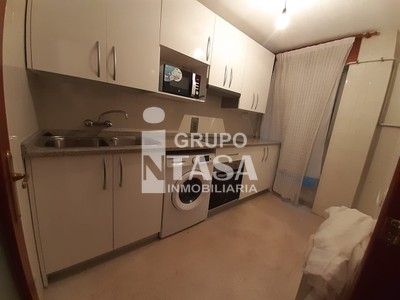 Piso en venta en Zamora, Bloques, con 1 dormitorio, baño y plaza de garaje