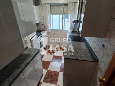 Piso en venta en Zamora, San Blas, con 3 dormitorios y baño
