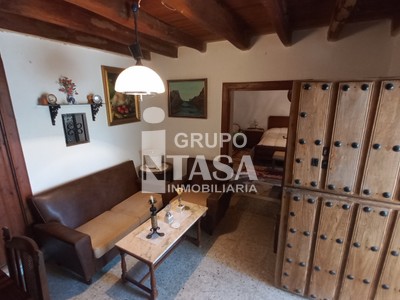 Casa en venta en Zamora, con 3 dormitorios y baño