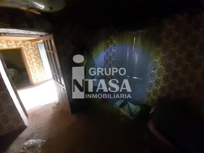 Casa en venta en Casaseca Del Campean, Zona Centro, con 4 dormitorios