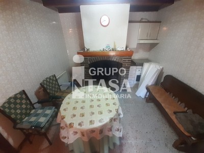 Casa en venta en Carbellino, Zona Centro, con 4 dormitorios y baño