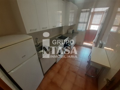 Piso en alquiler en Zamora, Las Vegas, con 3 dormitorios y baño