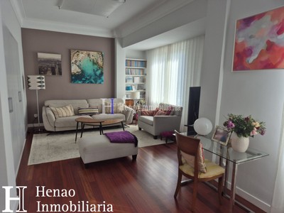 Piso en venta en Bilbao, Indautxu, con 4 dormitorios y 2 baños