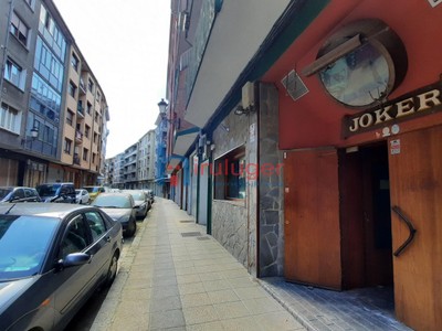 Lonja en alquiler en Amorebieta, Centro, con 2 aseos