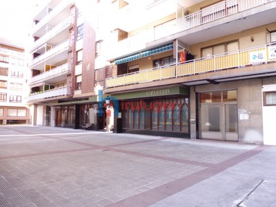 Piso en venta en Bermeo, Bizkaiko Jaurerria, con 3 dormitorios y 2 baños
