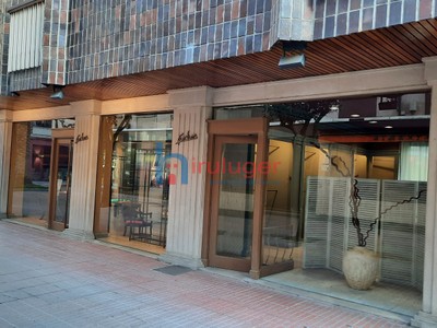 Lonja en venta en Gernika, Centro, con 2 baños