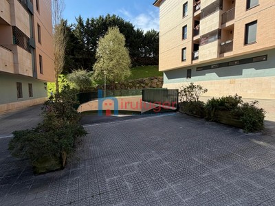 Garaje en alquiler en Gernika, Iturriondo