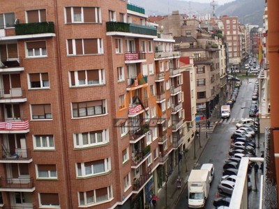Oficina en alquiler en Bilbao, Indautxu, con 2 aseos