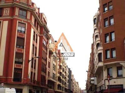 Garaje en venta en Bilbao, Indautxu