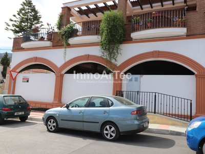 Locales de obra nueva en alquiler en Illora