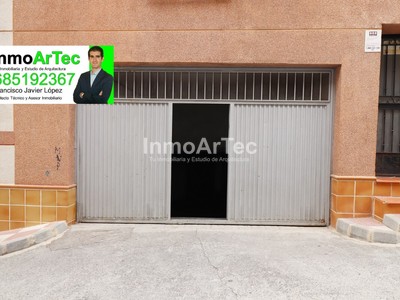 Garaje en venta en Illora