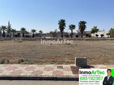 Terreno en venta en Escoznar