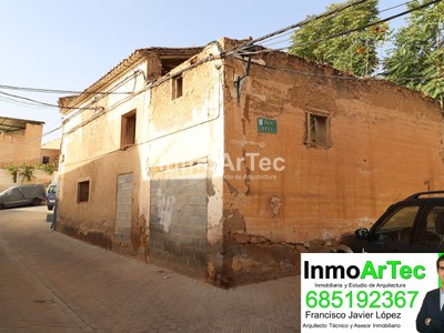 Casa en venta en Alomartes, con terreno