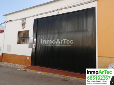 Pabellón en venta en Alomartes, con baño