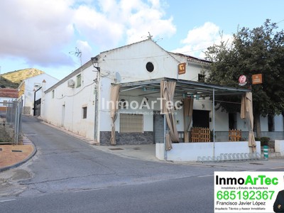 Bar en venta en Obeilar, con baño