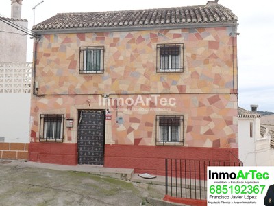 Casa en venta en Illora, con 1 dormitorio y baño