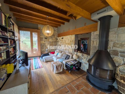 Casa en venta en Bakio, Zona Fronton, con 5 dormitorios, 3 baños, balcón y terreno