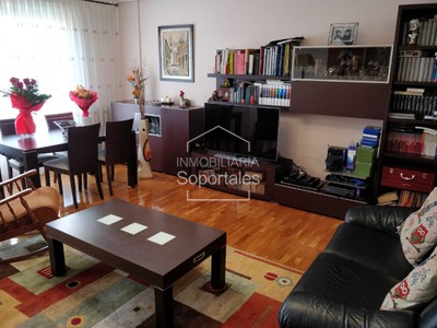 Piso en venta en Logroño, Piqueras, con 3 dormitorios, 2 baños, plaza de garaje, trastero y terraza