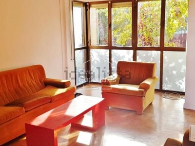 Piso en venta en Logroño, Centro, con 3 dormitorios, baño, aseo, trastero y 4 terrazas