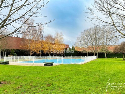 Chalet en venta en Logroño, Avd Madrid, con 5 dormitorios, 4 baños, plaza de garaje, trastero, balcón y terraza