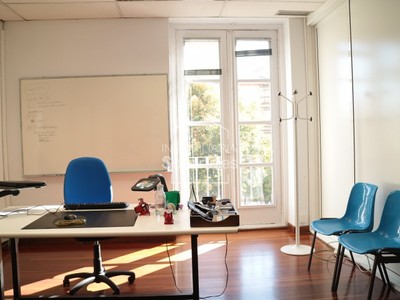 Oficina en alquiler en Logroño, Casco Antiguo, con baño