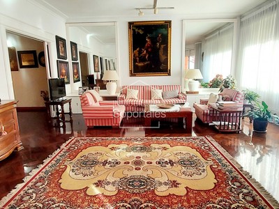 Piso en venta en Logroño, Centro, con 5 dormitorios, 3 baños y 3 terrazas