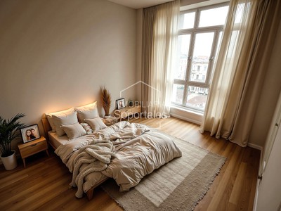 Piso en venta en Logroño, con 3 dormitorios y baño