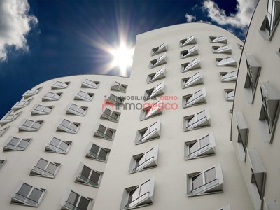 Piso en alquiler en Madrid, con 4 dormitorios, 2 baños, plaza de garaje, trastero y 2 terrazas