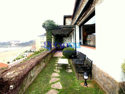 Chalet en venta en Neguri, Neguri, con 7 dormitorios, 5 baños, aseo, 2 plazas de garaje, trastero, 3 terrazas y terreno