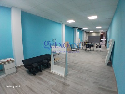 Locales en venta en Santurtzi, Txitxarra, con baño