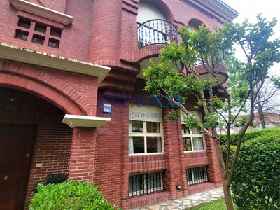 Chalet en venta en Las Arenas, Zugazarte, con 5 dormitorios, 3 baños, 2 plazas de garaje, trastero, 4 balcones y terraza